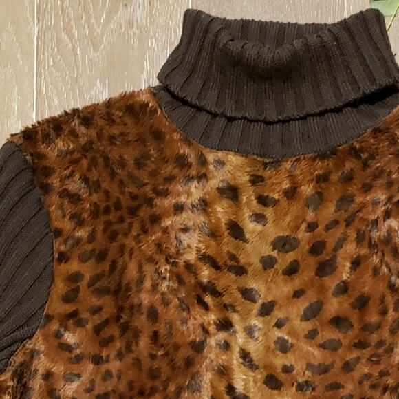 Merino Wool Animal Print Sweater Medium - Picture 4 of 8